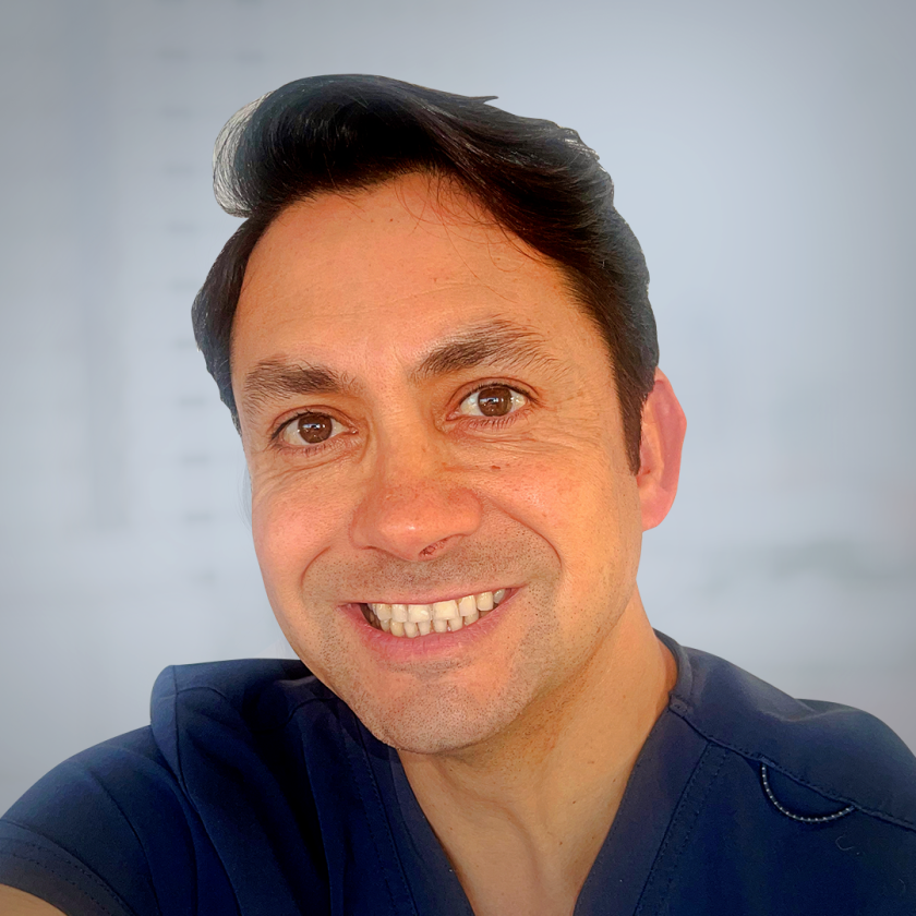 Dr. Mauricio Vivanco